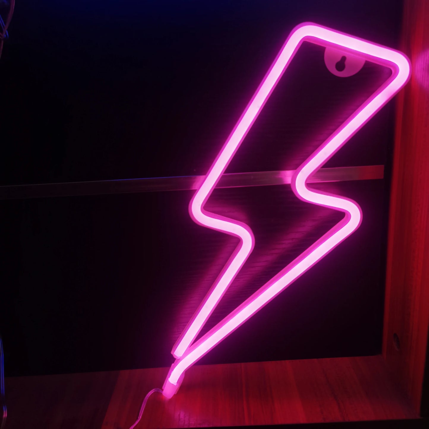 NeonSoba Placa Decorativa LED USB/Bateria – Luz Ambiente para Eventos, Quarto ou Sala de Jogos