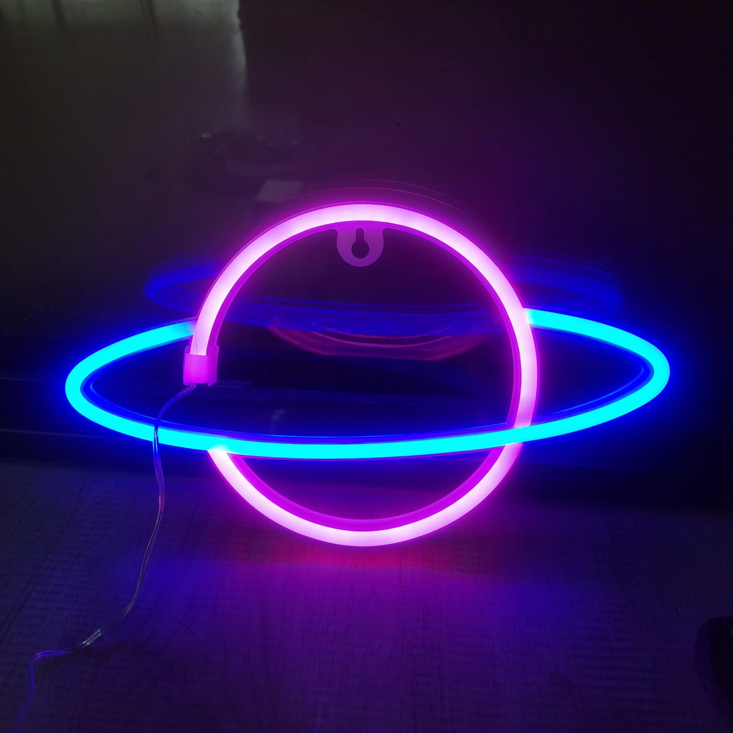 NeonSoba Placa Decorativa LED USB/Bateria – Luz Ambiente para Eventos, Quarto ou Sala de Jogos